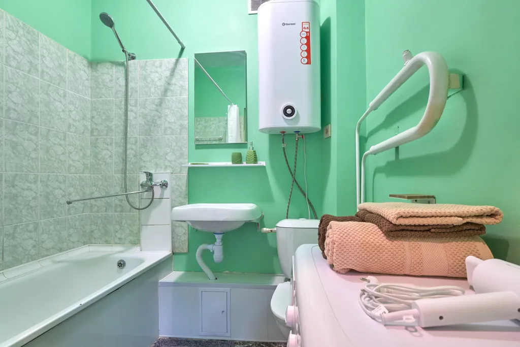 Студия на Розы Люксембург, 19  (дом без лифта)