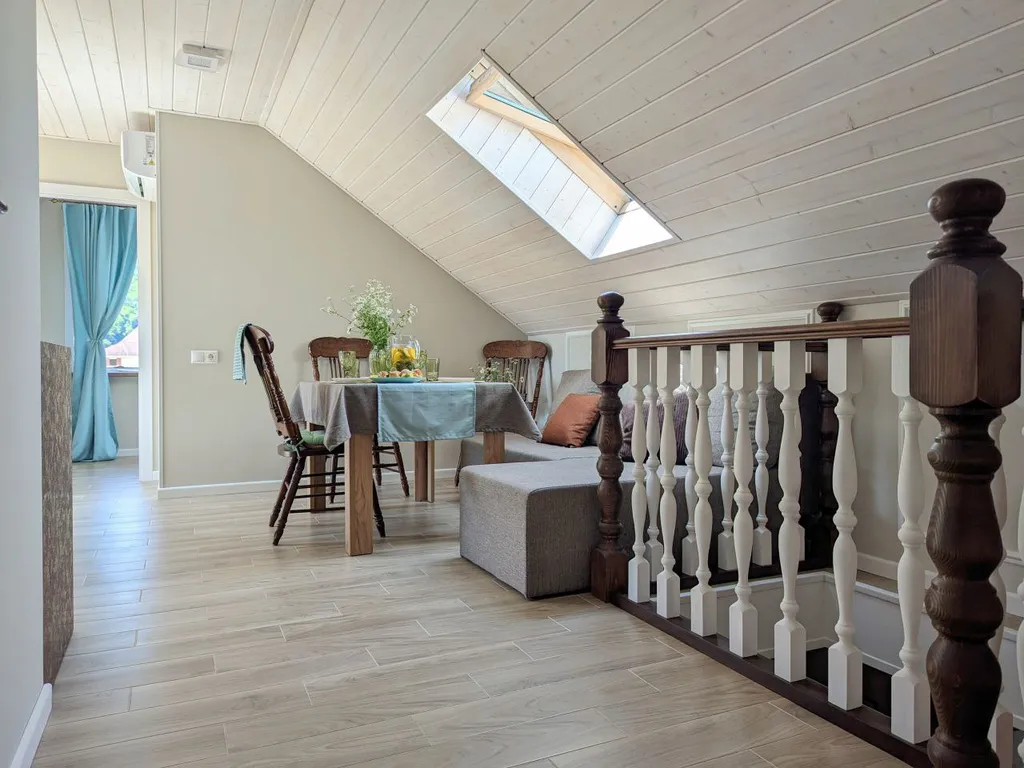 Роскошные двухуровневые апартаменты с панорамным видом на горы