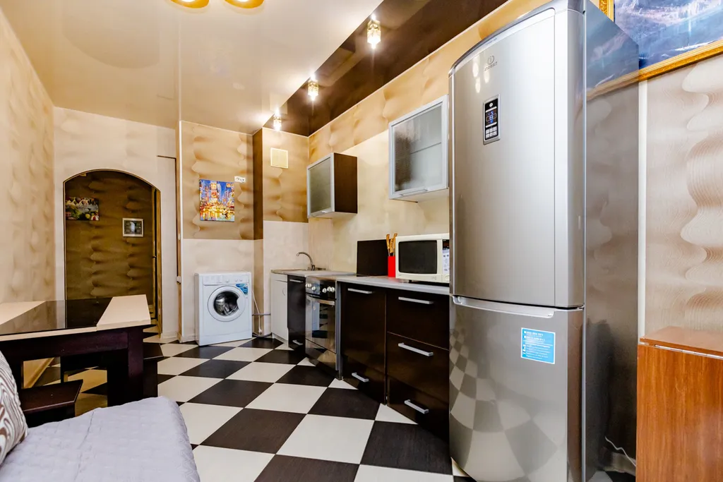 1-комнатная квартира 90