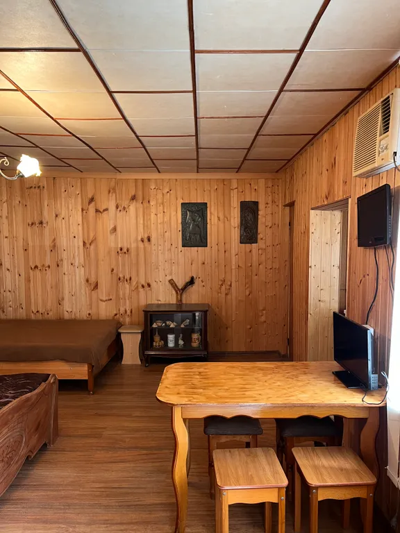 Коттедж Гостевой домик, с отдельным входом, в самом центре города Сухум. — Сухум