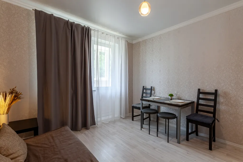 Уютная двухкомнатная квартира на Лукачева 10