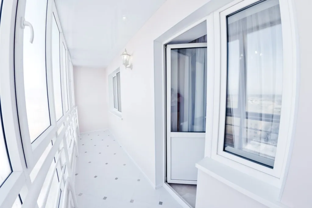 Светлая классическая студия в центре