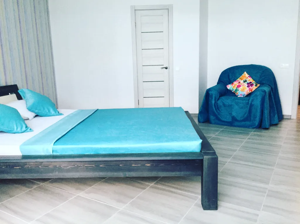 Квартира Апартаменты с видом на море — аренда посуточно в Алушта