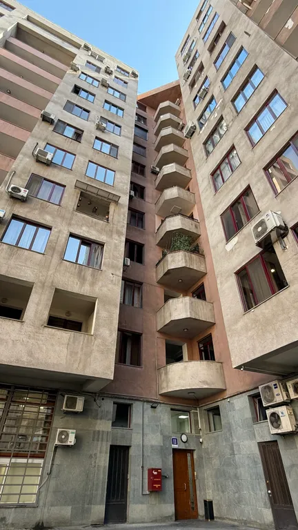 Апартамент с 2 спальнями, 2 санузлами и балконом на Северном пр