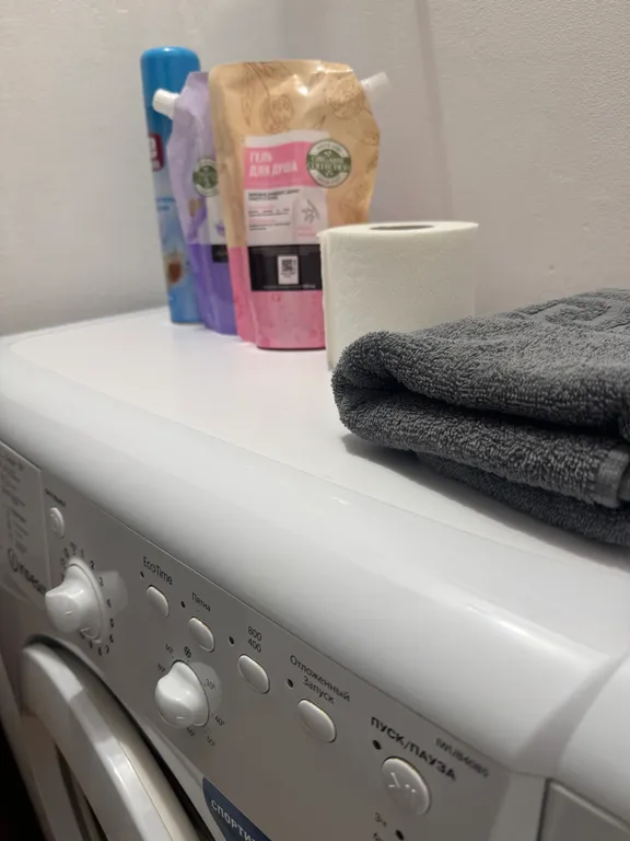 Уютная квартира на 10 лет октября