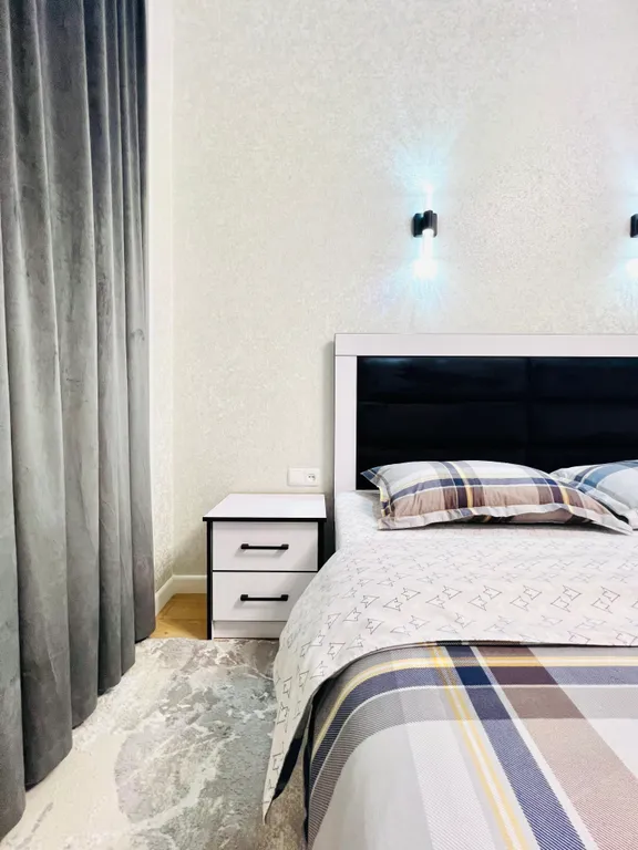 Новая Чистая Уютная С панорамными окнами В развитой локации