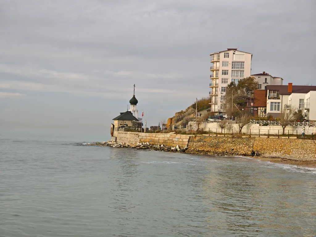 Уютный семейный апартамент на берегу моря