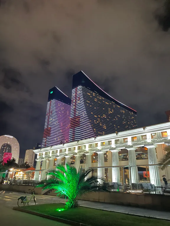 Квартира Апартаменты с видом на море в комплексе Орби - Сити — Батуми