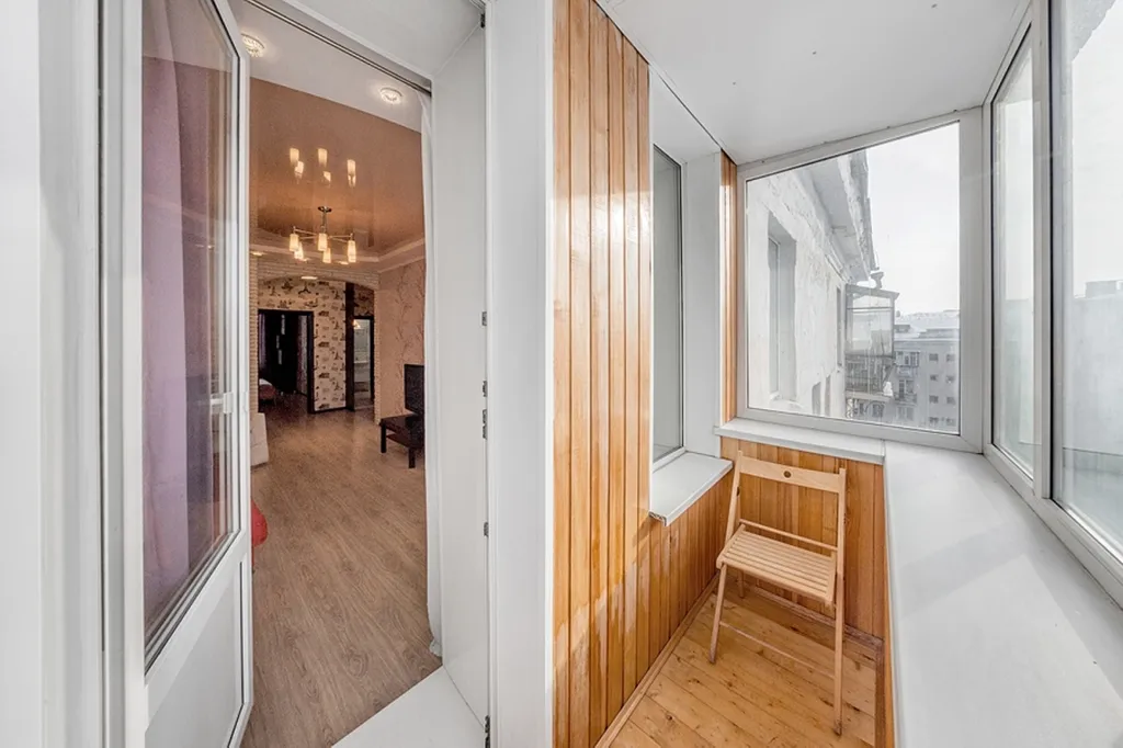 Отличная двухкомнатная квартира с дизайнерским ремонтом