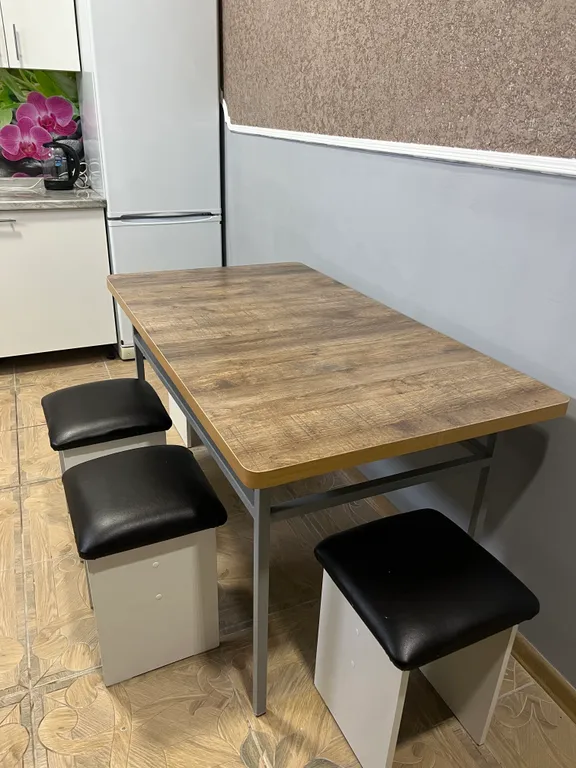 Домик чуть дальше набережной