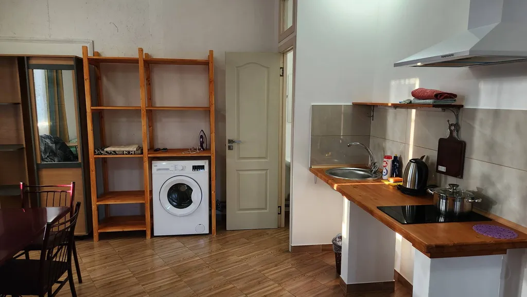 Уютная студия в центре Межводного.