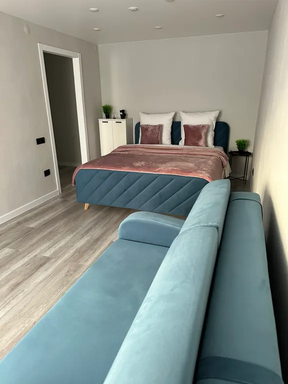 Стильная и уютная квартира для гостей города