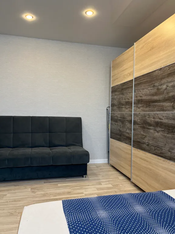 Свежая, отремонтированная квартира, 5 раздельных спальных мест