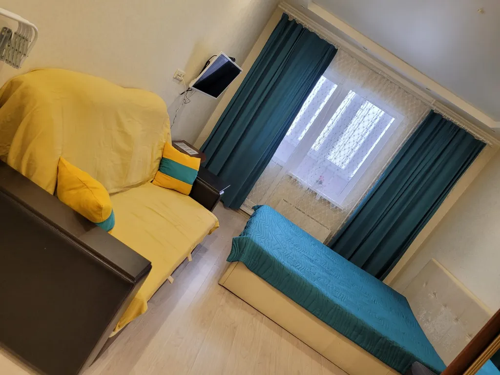 Уютная квартира в центре города — аренда посуточно в Сургут