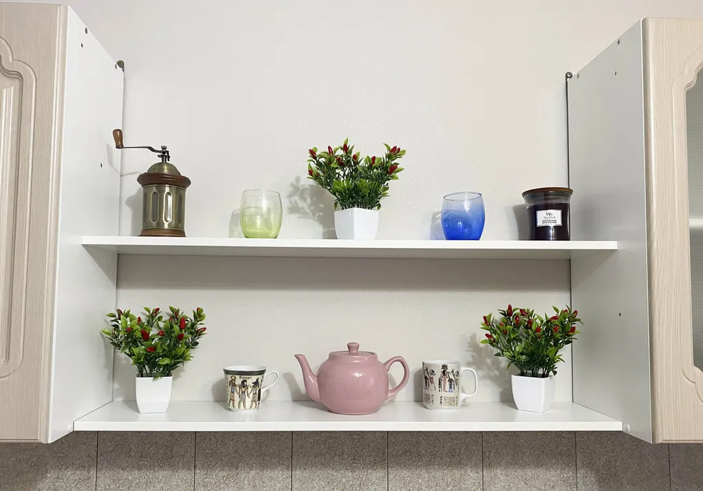 Стильная просторная квартира с модными кроликами в Орбите