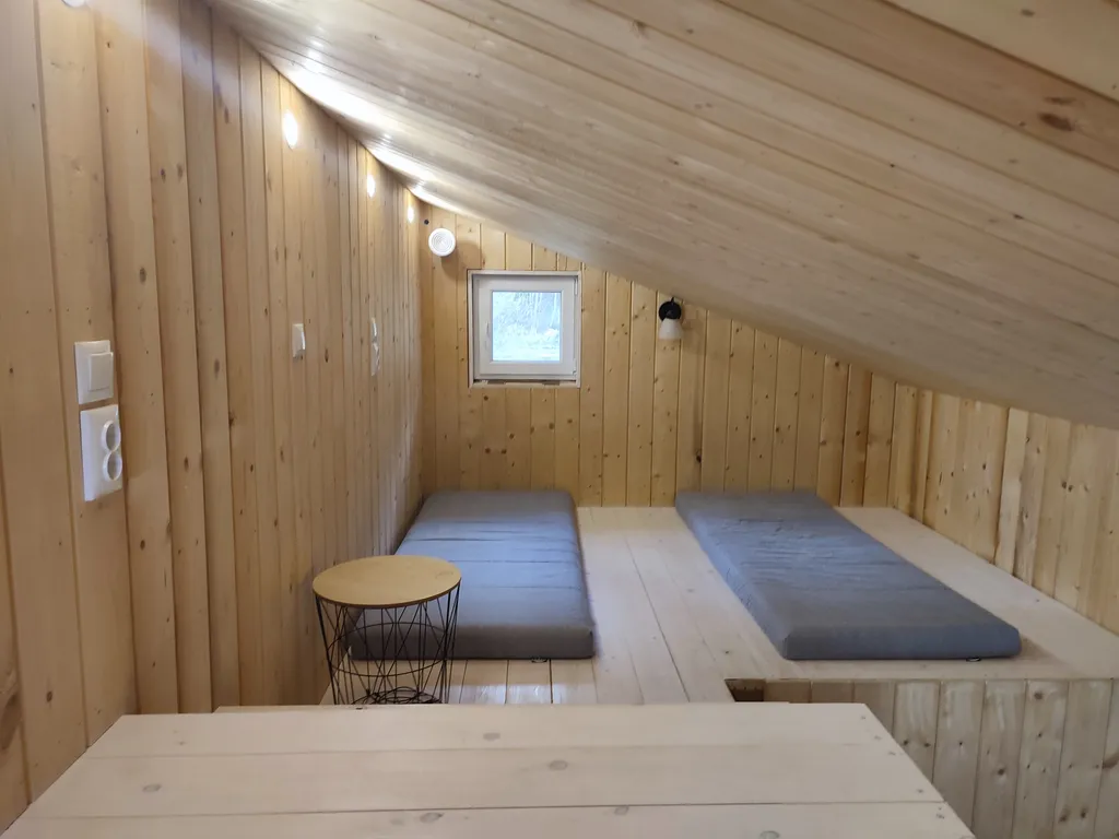 Дом и кемпинг у Змеиной горы