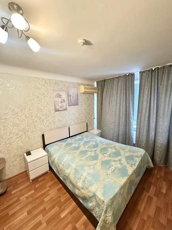 Уютная квартира в центре города — аренда посуточно в Волжский