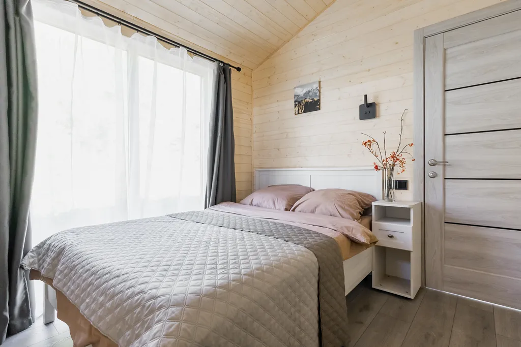 2-комнатный котедж на границе с лесом, 57м²