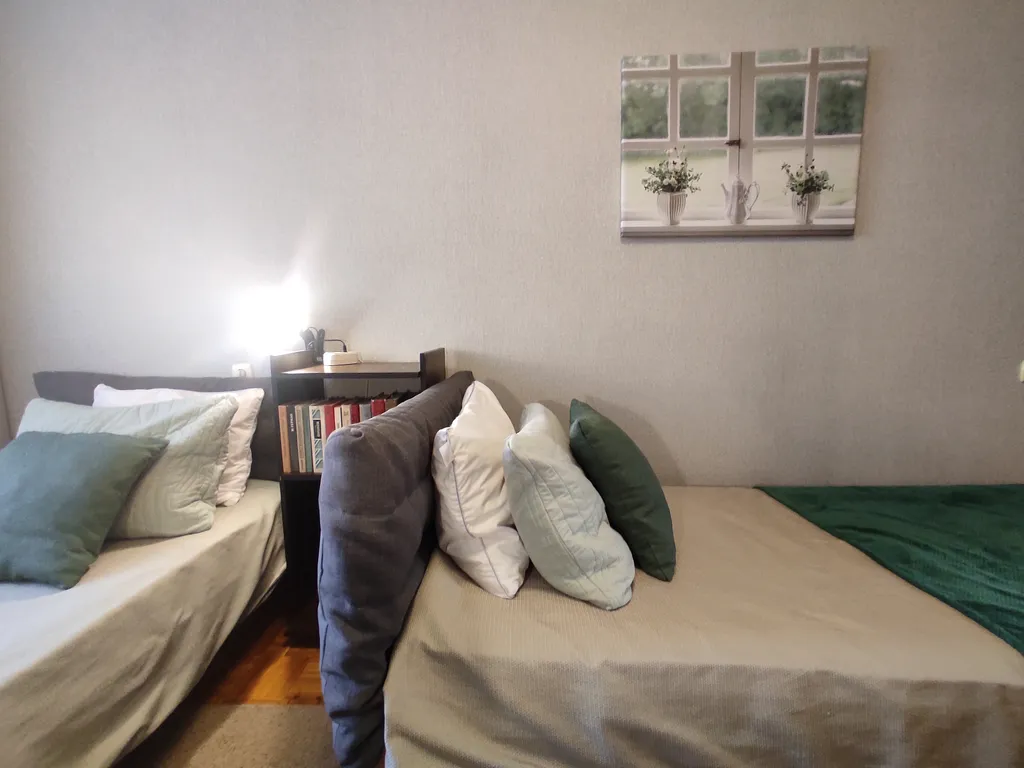 Двухкомнатное очарование КвартАпарт на торговой стороне