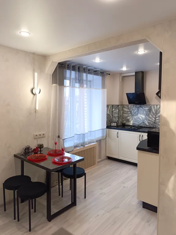 Квартира-студия с ремонтом в тихом центре