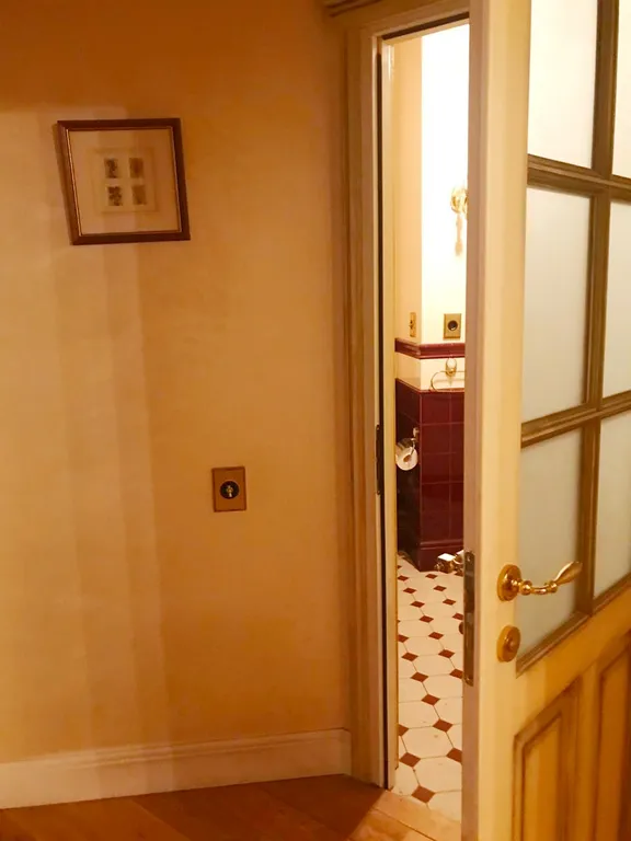 Квартира 3-комнатная Квартира — Москва