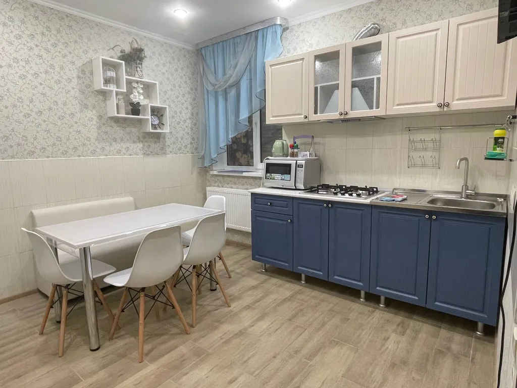 Квартира 2-комнатные апартаменты в таунхаусе с гаражом в Кудепсте — Сочи