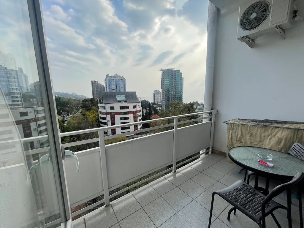 Квартира Уютная квартира студия с балконом и видом на море — Сочи