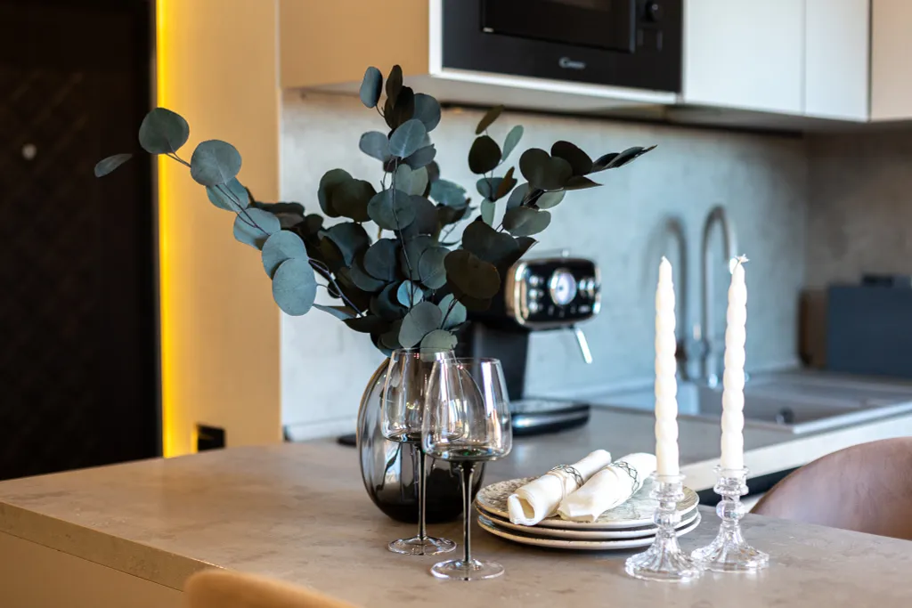 Стильная студия Кватро 152 с террасой и кофемашиной