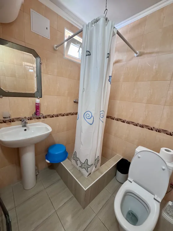 Четырёхместный номер с видом на море, со всеми удобствами