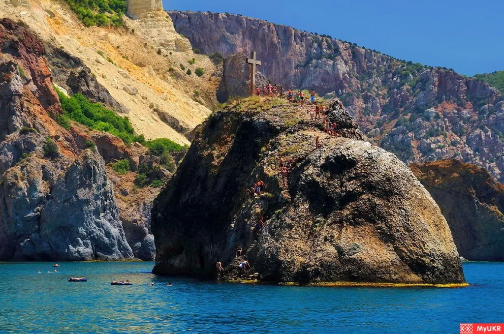 Квартира Апартаменты с видом на море в курортном комплексе Фиолент Village — Севастополь