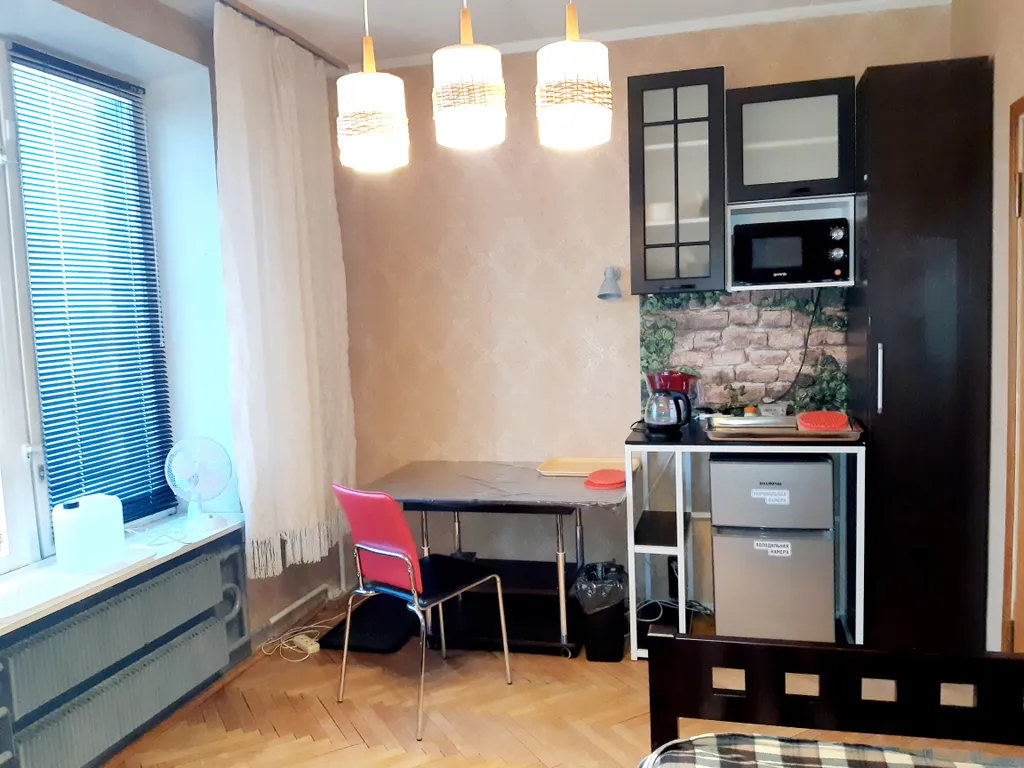 Одноместная комната с видом на город