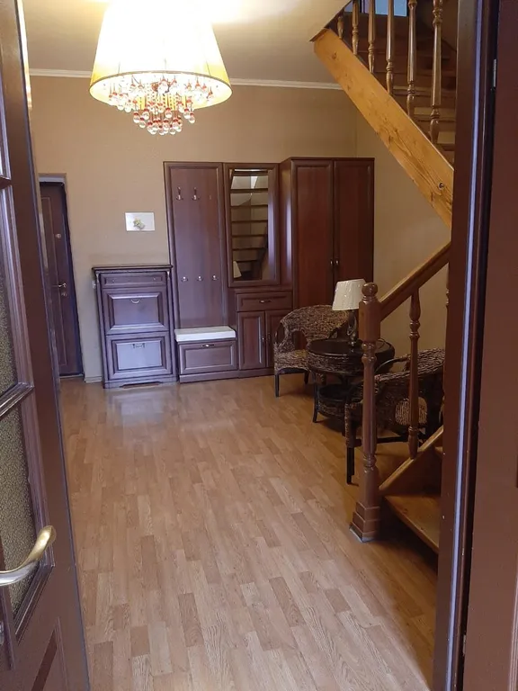 Просторная квартира в центре города недалеко от моря