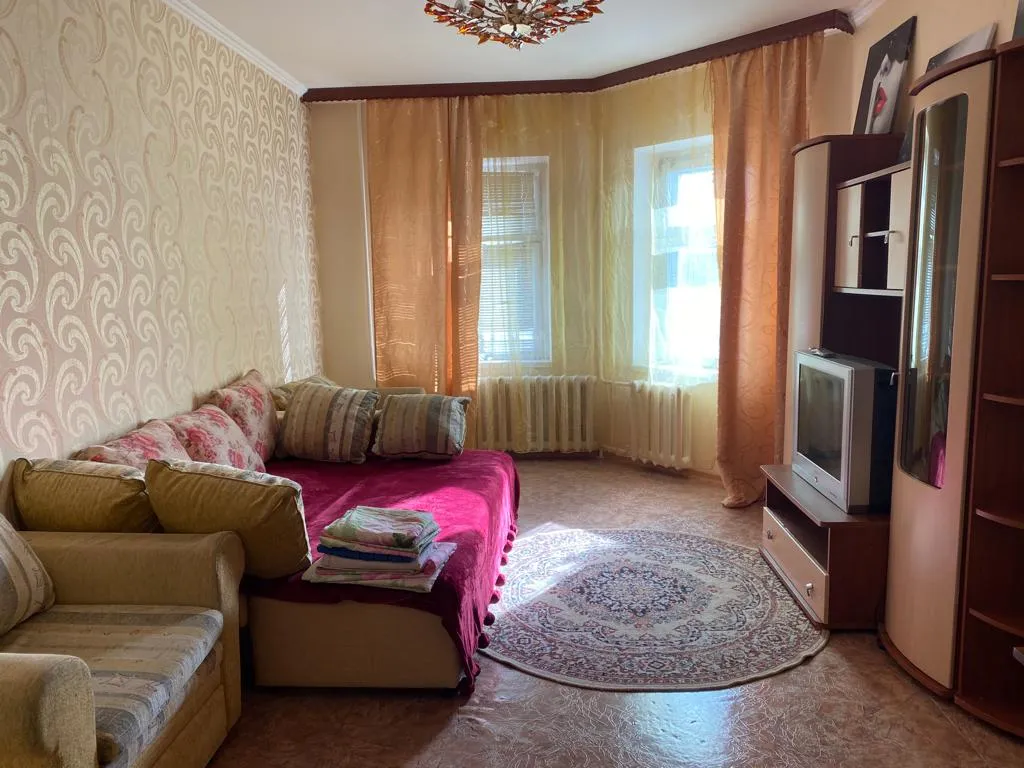 Уютная квартира в новом доме — аренда посуточно в Нижневартовск