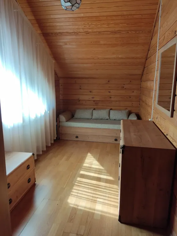 Коттедж 4-комнатный Дом — аренда посуточно в Промышленная