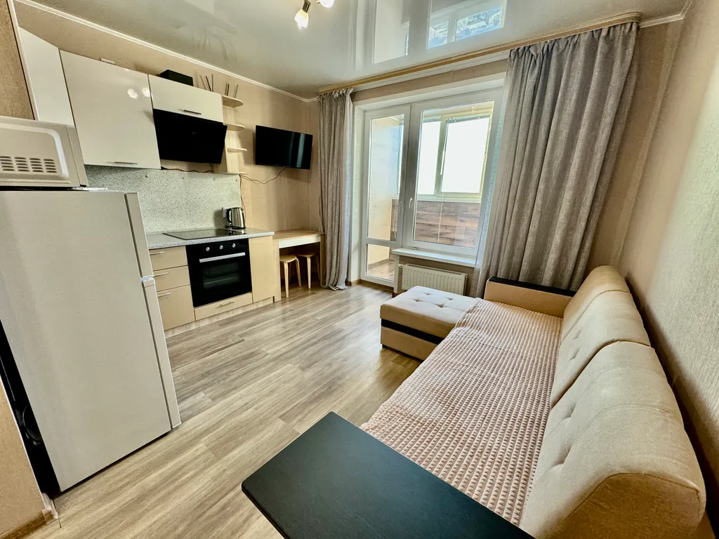 Уютная студия в Зареке в районе аквапарка Лето-Лето