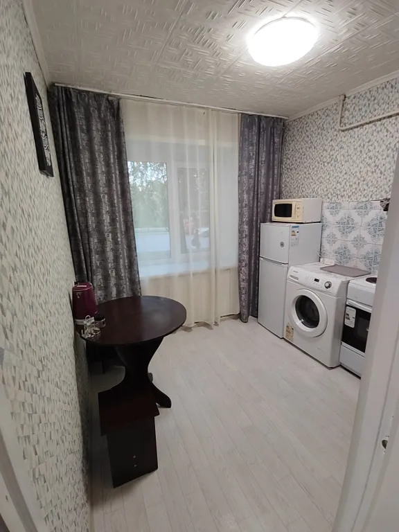 3-комнатная квартира рядом с БЮИ