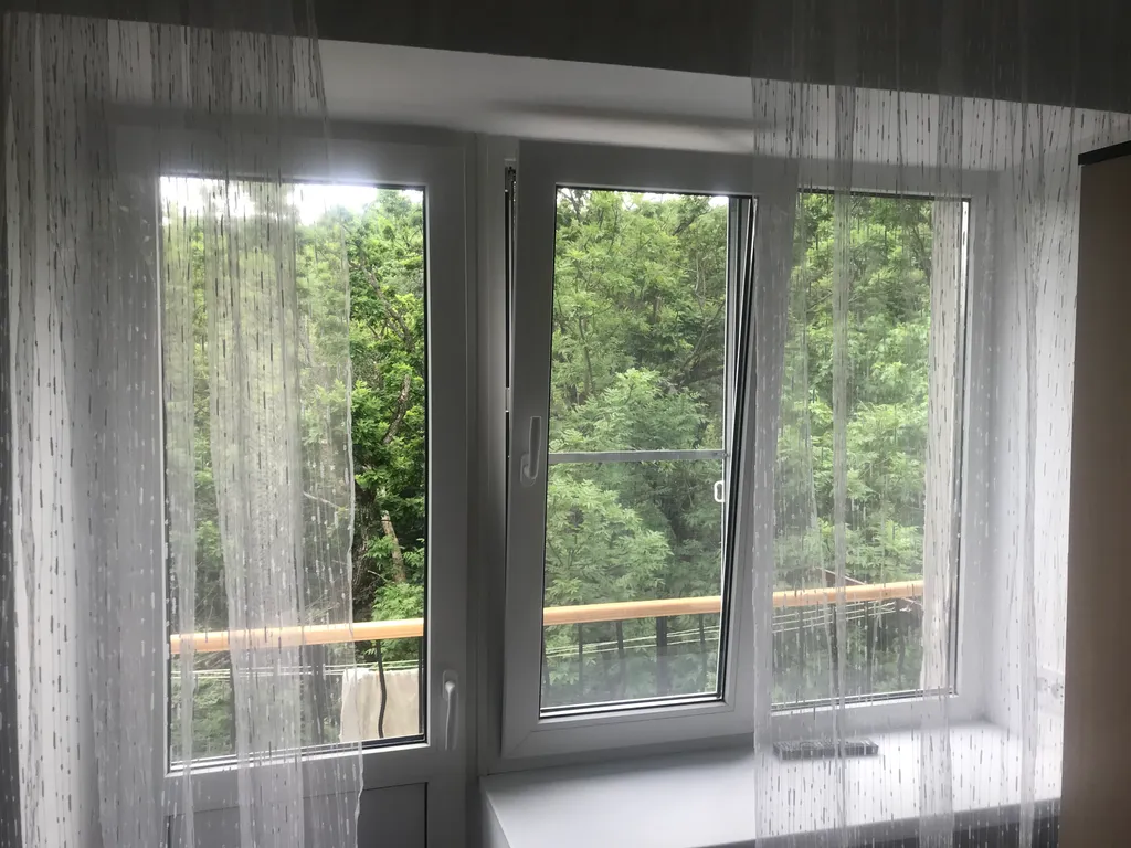 Уютная квартира в курортной части города с видом на лес