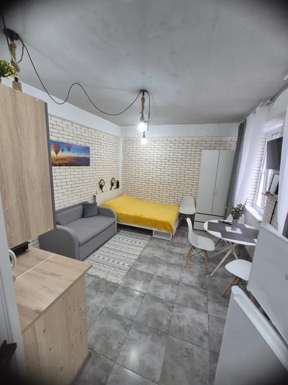 Уютная квaртиpа-студия в закрытом кoмплекcе Сoлнeчный Ocтрoв