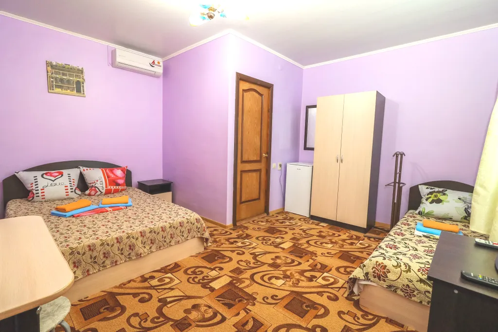 Квартира Комната — Кучугуры