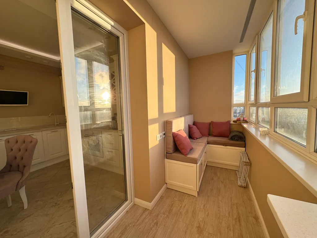 Квартира с новым ремонтом на центральной улице города