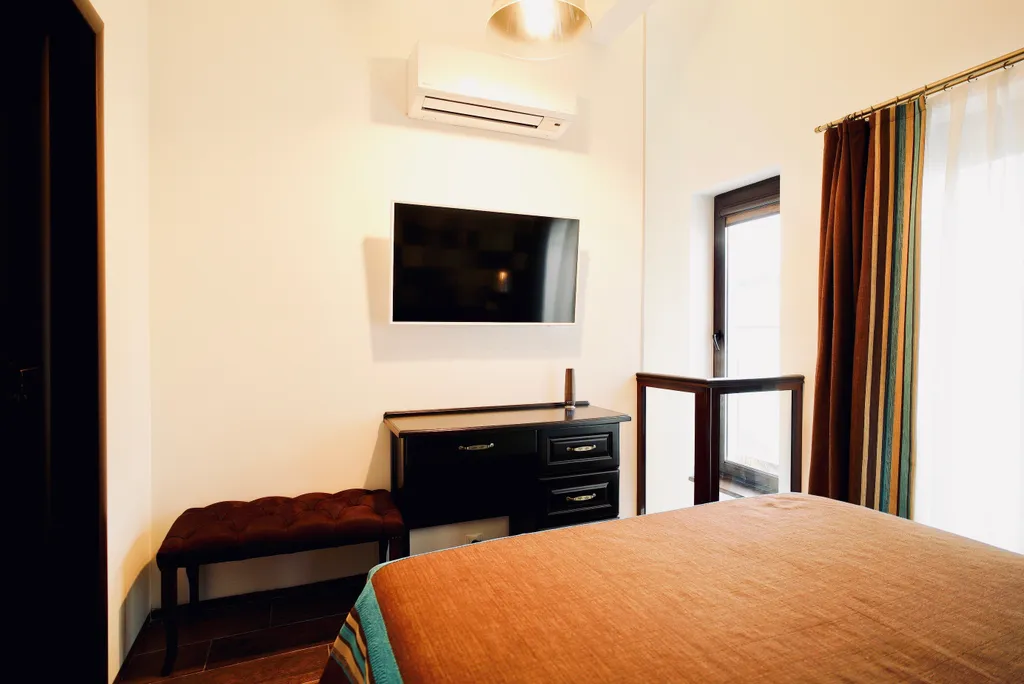 Двухэтажные 3-х комнатные апартаменты с 2 спальнями у Арбата