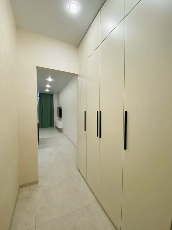 Студия с бассейном на семью с 2-3 детьми