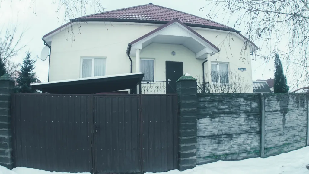 Городской коттедж с сауной и бильярдом в Гродно