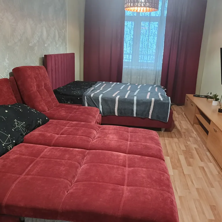 Квартира в 3 минутах от метро Чкаловская и ТЦ Мегаполис.