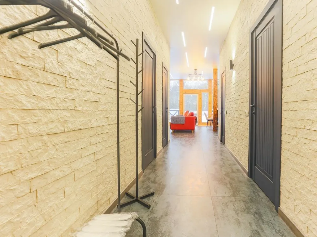 Большой дом a-frame в-небо с бассейном