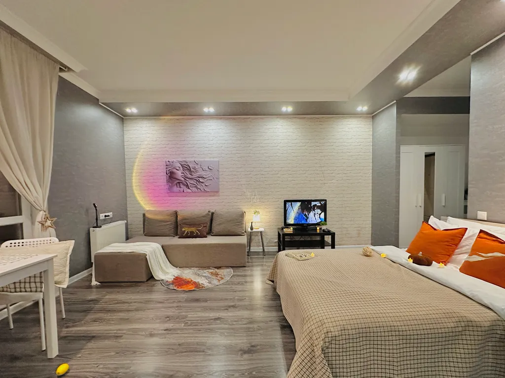 Квартира Дизайнерская студия со стильным интерьером — аренда посуточно в Одинцово