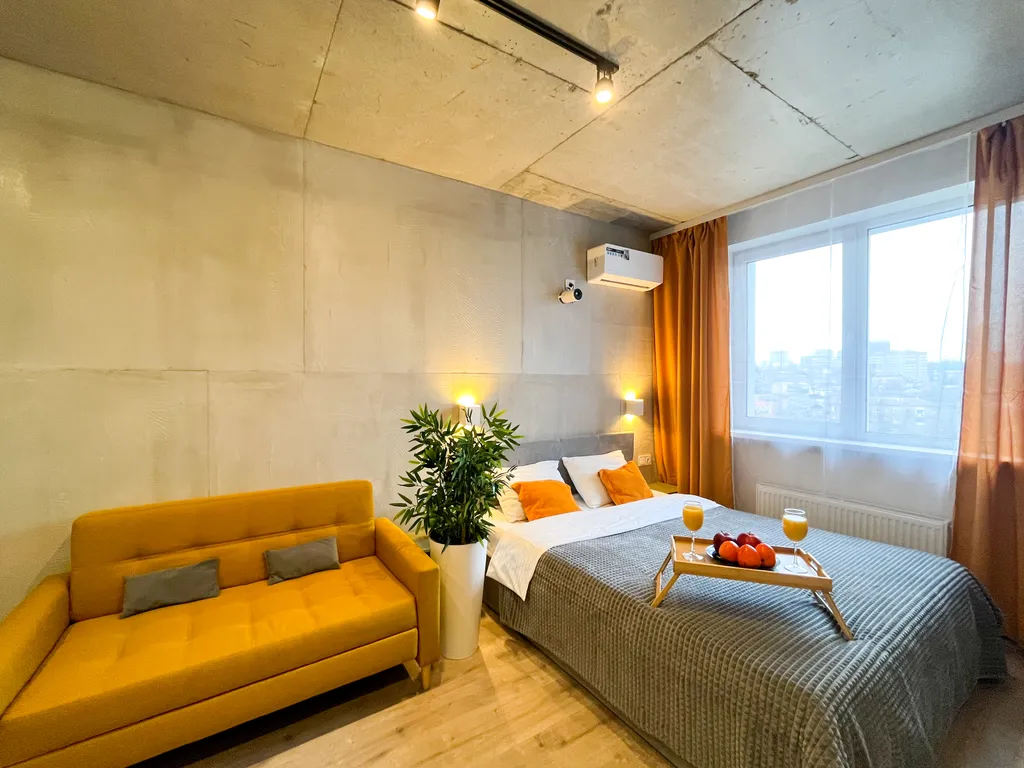 Студия на набережной