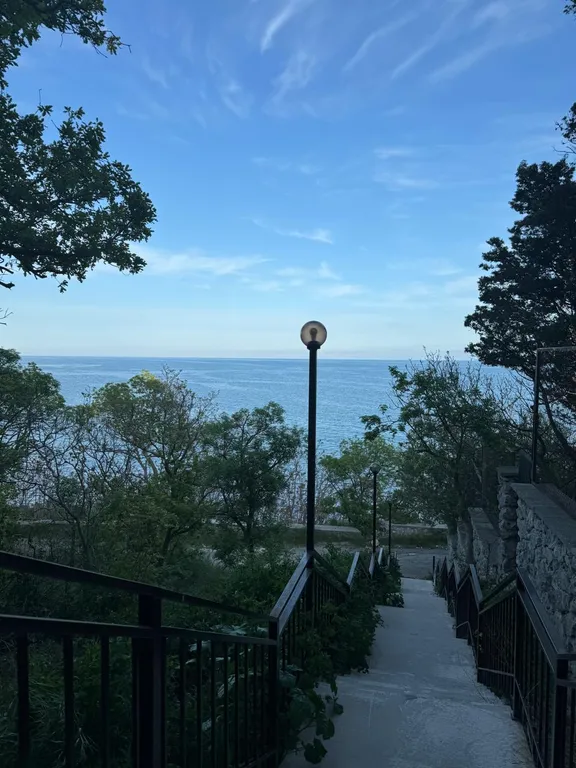 Апартаменты возле моря