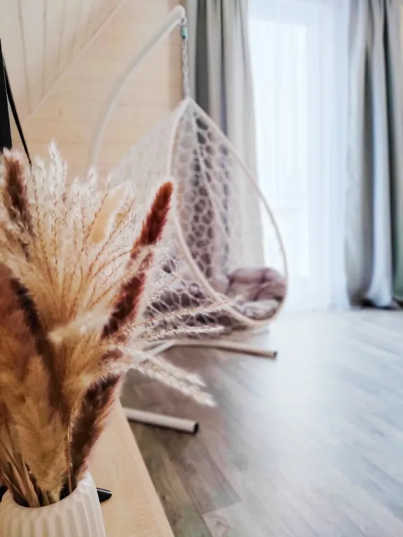 Уютный дом на берегу озера