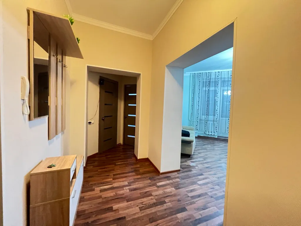 Двухкомнатная квартира в центре города, в новом доме